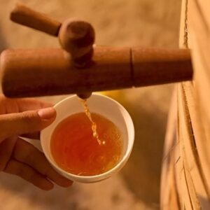 Nước mắm nguyên chất ủ chượp truyền thống